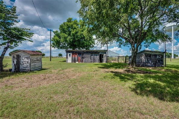 3304 N Highway 77, Waxahachie, TX 75165